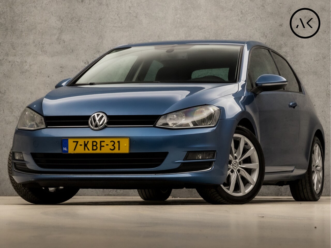 Volkswagen Golf - 1.2 TSI Highline (APPLE CARPLAY, NAVIGATIE, CLIMATE, STOELVERWARMING, LEDER, SPORTSTOELEN, - AutoWereld.nl