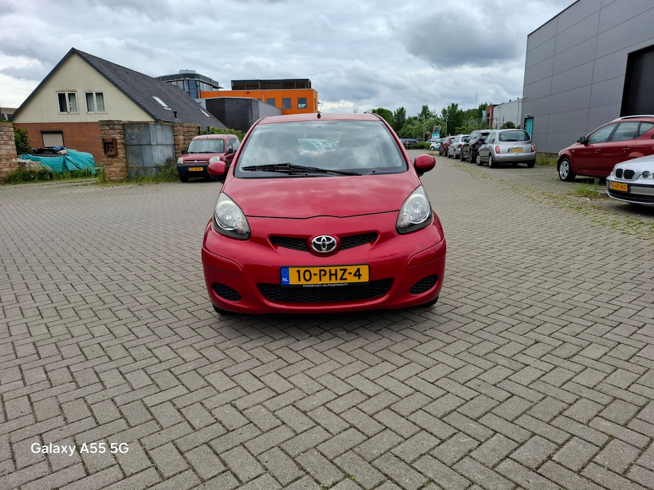 Toyota Aygo - 1.0-12V Aspiration Red Navigator 1.0-12V Aspiration Red Navigator - AutoWereld.nl