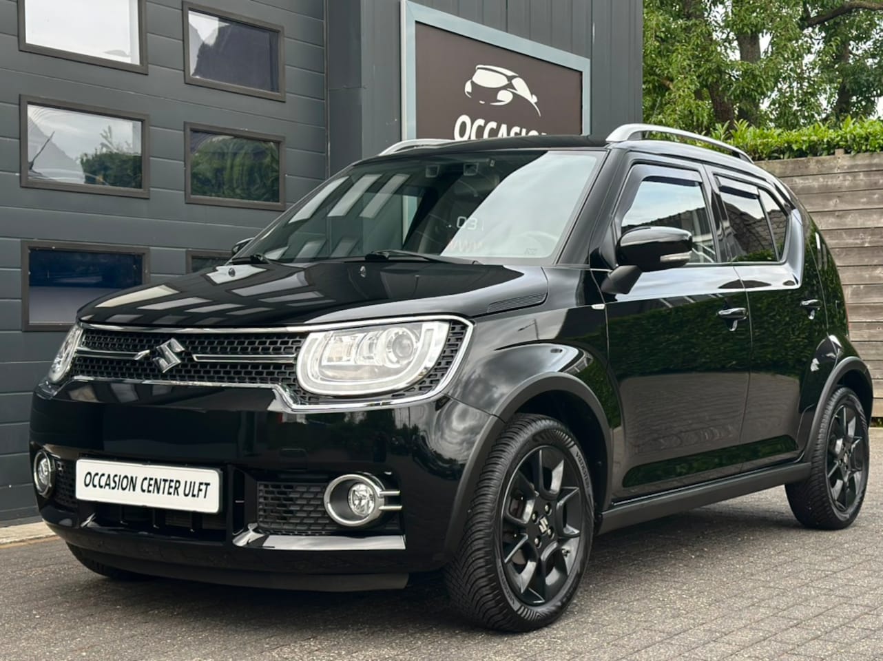 Suzuki Ignis - AUTOMAAT / FULL OPTIONS / N.A.P. / 38 DKM .... - AutoWereld.nl