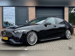 Mercedes-Benz C-klasse - 300 AMG Line Pano 258PK Dealer OH Fabrieksgarantie