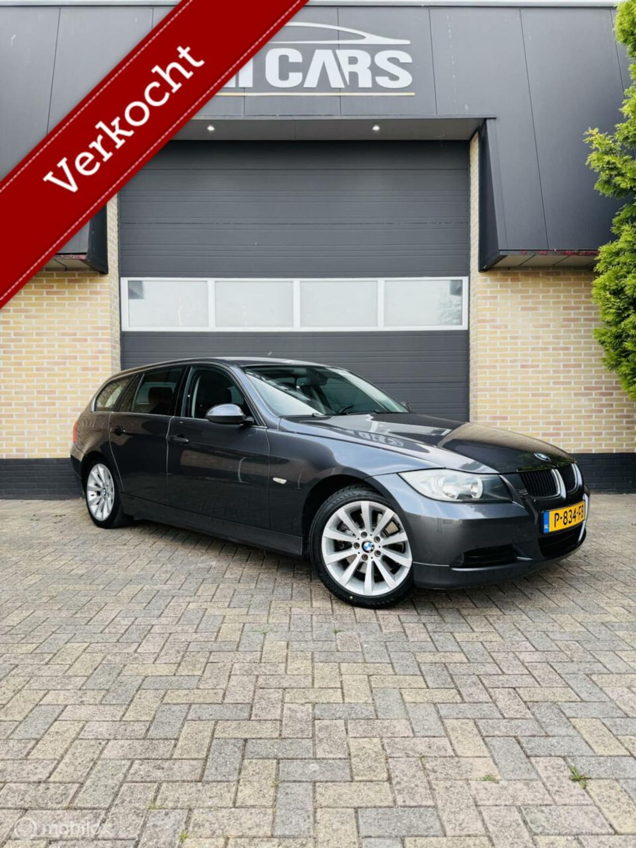 BMW 3-serie Touring - 325Xi 4X4|Executive|Automaat|Leer|Cruis| - AutoWereld.nl