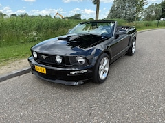 Ford Mustang - 4.6 V8 GT California Special Cabriolet