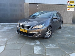 Peugeot 308 SW - 1.2 VTi Style|Climate-Control|Pano-Dak|Dak-Rails|Groot scherm en privacy glas