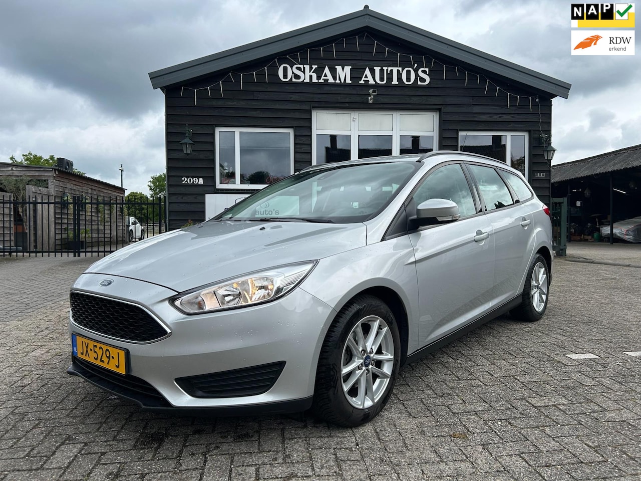 Ford Focus Wagon - 1.0 Trend Wagon org. 49.366 km !! - AutoWereld.nl