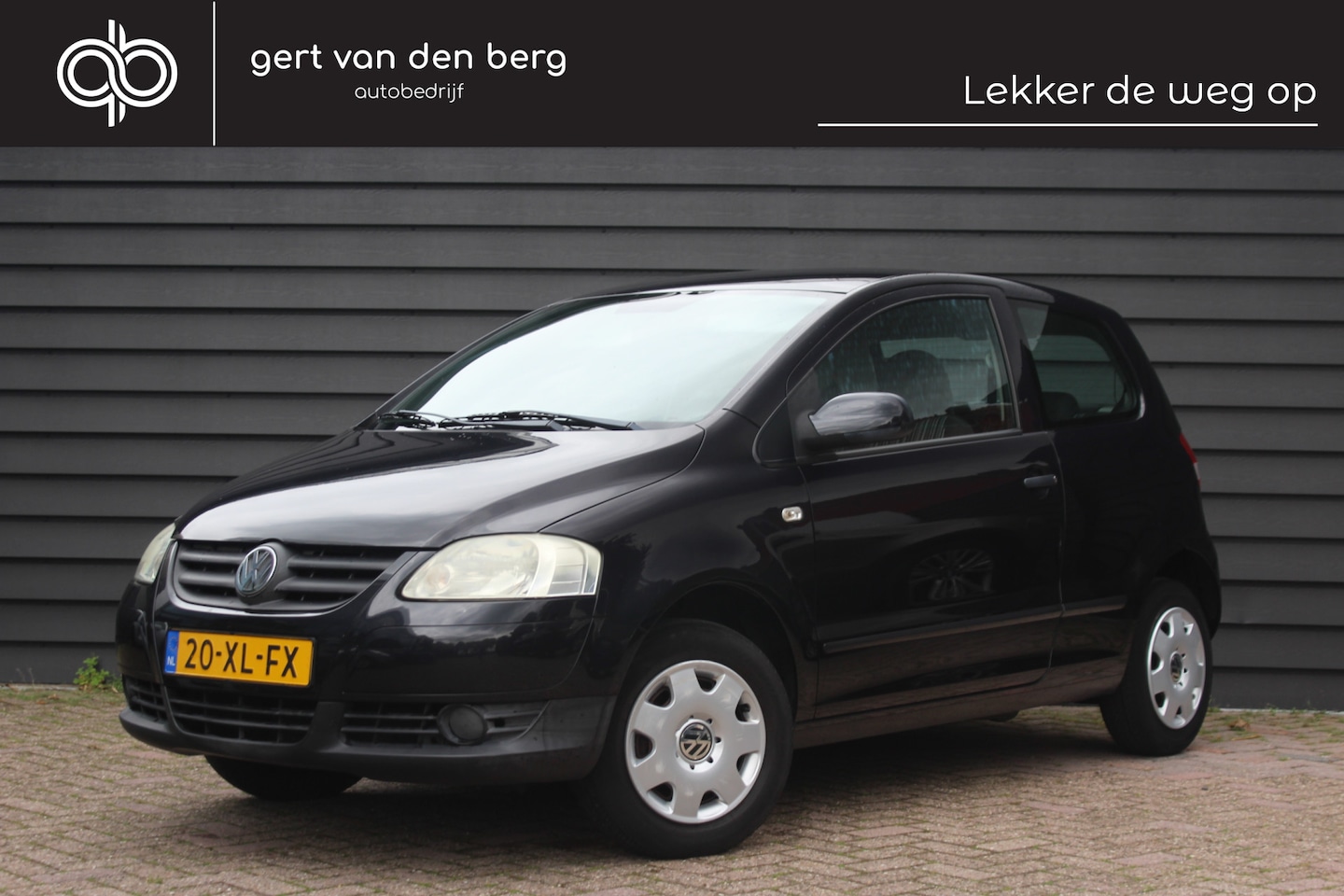 Volkswagen Fox - 1.2 Trendline - STUURBEKRACHTIGING - TREKHAAK - NWE APK - 114.425 NAP - - AutoWereld.nl