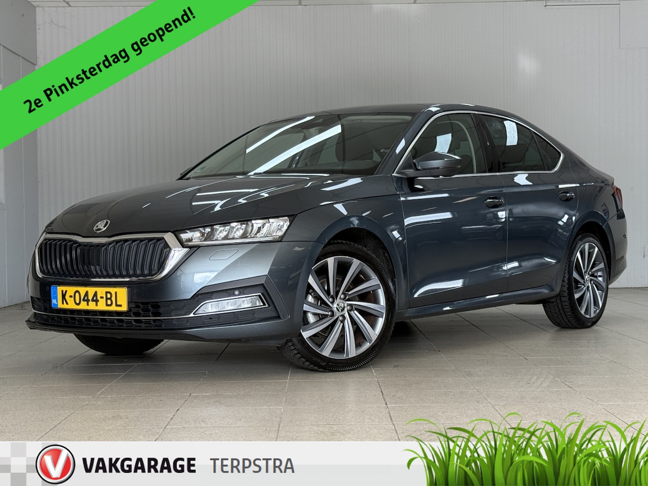 Skoda Octavia - 1.0 TSI Business Edition Plus/ LED Koplampen/ Stuur+Stoelverw./ Virtual Cockpit/ Camera/ E - AutoWereld.nl