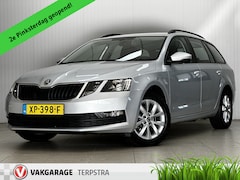 Skoda Octavia Combi - 1.0 TSI Greentech Ambition Business/ Trekhaak/ Sportstoelen/ Apple + Android/ Navi/ Clima/