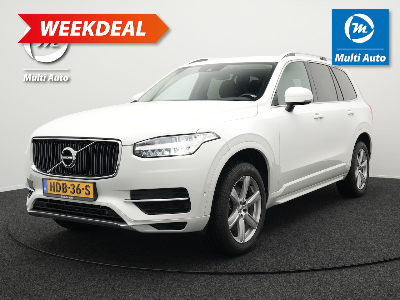 Volvo XC90 - 2.0 T5 AWD Momentum | Carplay | Adaptive Cruise | Camera | Stoelverwarming | Navigatiesyst - AutoWereld.nl