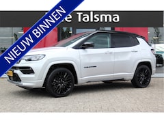 Jeep Compass - 4xe 240 Plug-in Hybrid Electric S | Winterpack | Lederen bekleding | 19" lichtmetalen velg