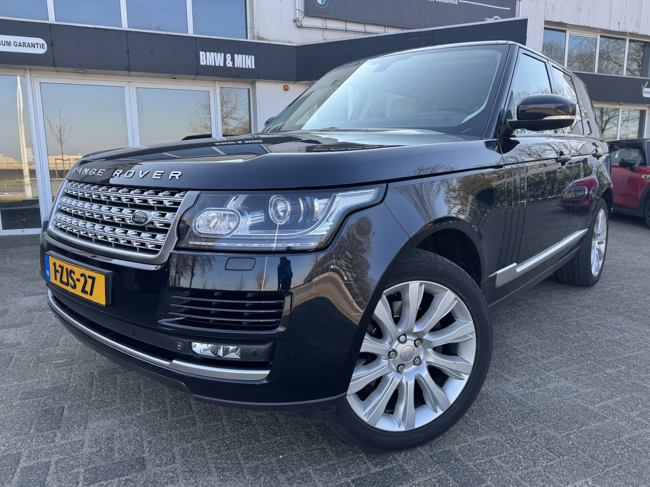 Land Rover Range Rover - 3.0 TDV6 Vogue 3.0 TDV6 Vogue, Panoramadak, Trekhaak, vol opties. NAP. Neem contact op en we maken een af - AutoWereld.nl