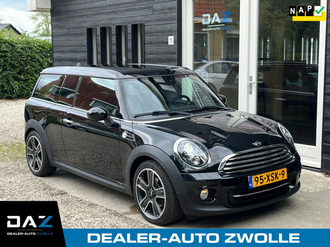 MINI Clubman - Mini 1.6 Cooper Chili Ecc/Audio/Navi/Pano/Pdc/Lm - AutoWereld.nl