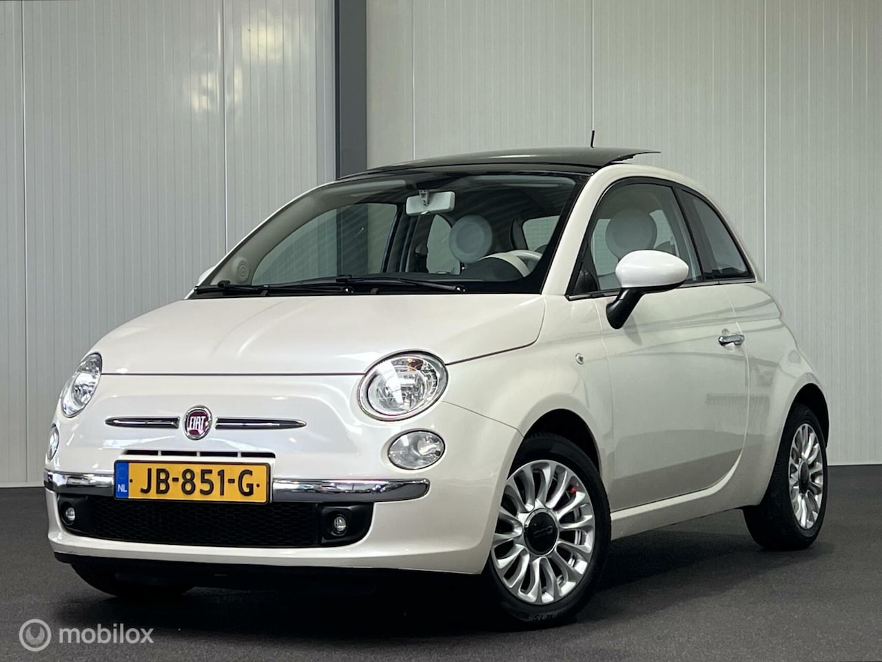 Fiat 500 - 1.2 Lounge [ leder panorama climate LM ] - AutoWereld.nl