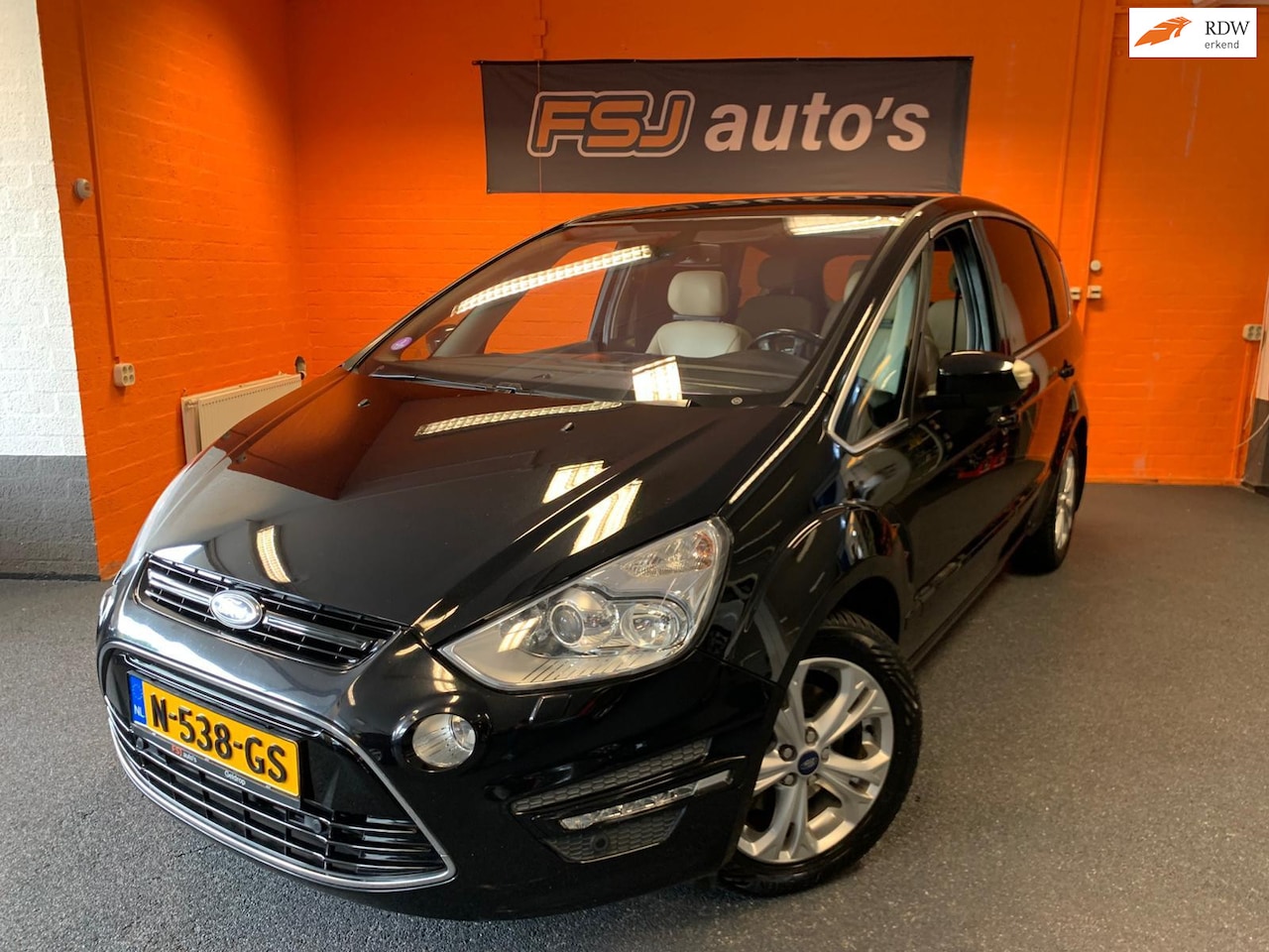 Ford S-Max - 1.6 / ECOBOOST / TITANIUM / PANODAK / LEER / NAVI!! - AutoWereld.nl
