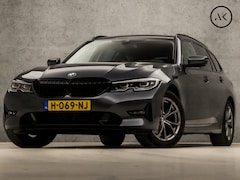 BMW 3-serie Touring - 320i Sportline Shadow 184Pk Automaat (APPLE CARPLAY, GROOT NAVI, CAMERA, LEDER, ADAPTIVE C
