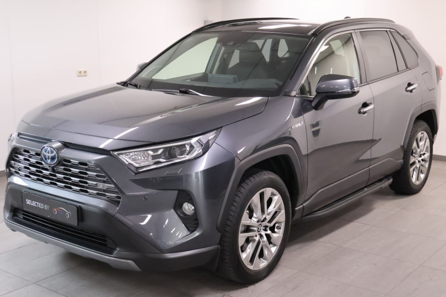Toyota RAV4 - 2.5 Hybrid AWD Execuctive | Panodak! - AutoWereld.nl
