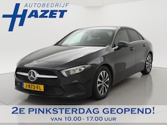 Mercedes-Benz A-klasse - 200 SEDAN 163 PK AUT. WIDESCREEN MBUX / CAMERA / STOELVERW / CARPLAY