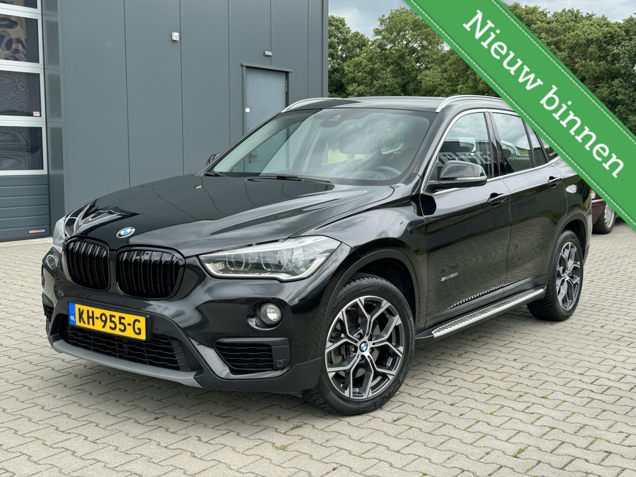 BMW X1 - sDrive20i Centennial High Executive - AutoWereld.nl