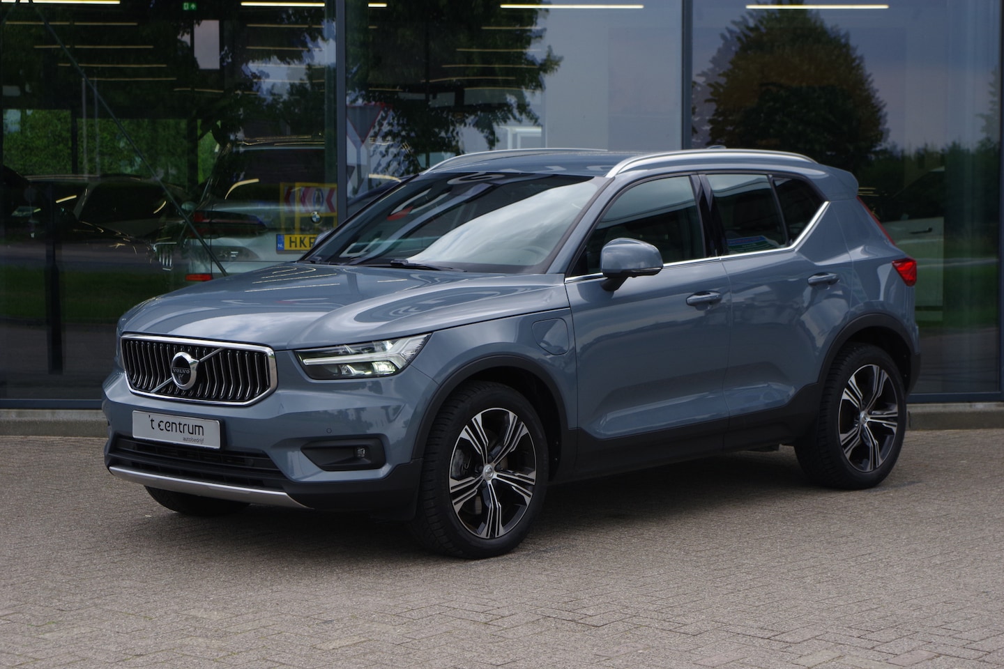 Volvo XC40 - 1.5 T4 Recharge Inscription Expression 211 PK PHEV, Trekhaak, Harman/Kardon Sound, 360 Cam - AutoWereld.nl