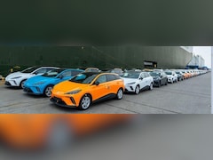 MG MG4 Electric - Trophy Extended Range 77 kWh VOORRAAD VOORDEEL IN TYNAARLO
