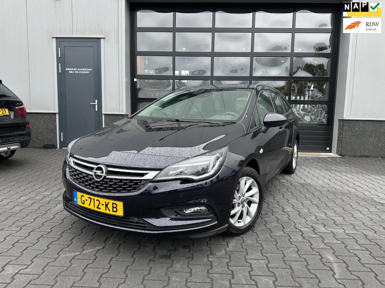 Opel Astra Sports Tourer - 1.0 Turbo Business Executive trekhaak - AutoWereld.nl