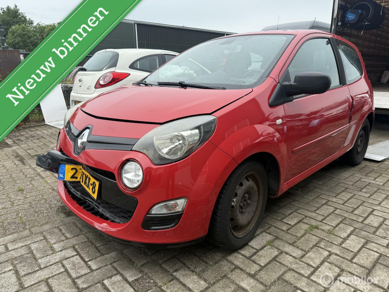Renault Twingo - 1.5 dCi Dynamique schade - AutoWereld.nl