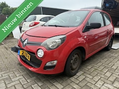 Renault Twingo - 1.5 dCi Dynamique schade