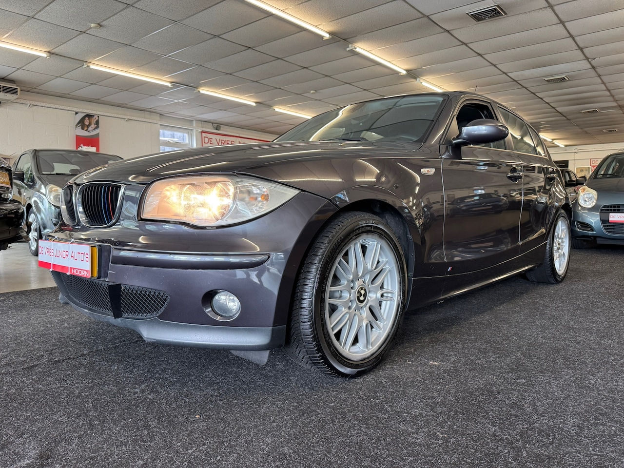 BMW 1-serie - 118i High Executive. LEES TEKST - AutoWereld.nl