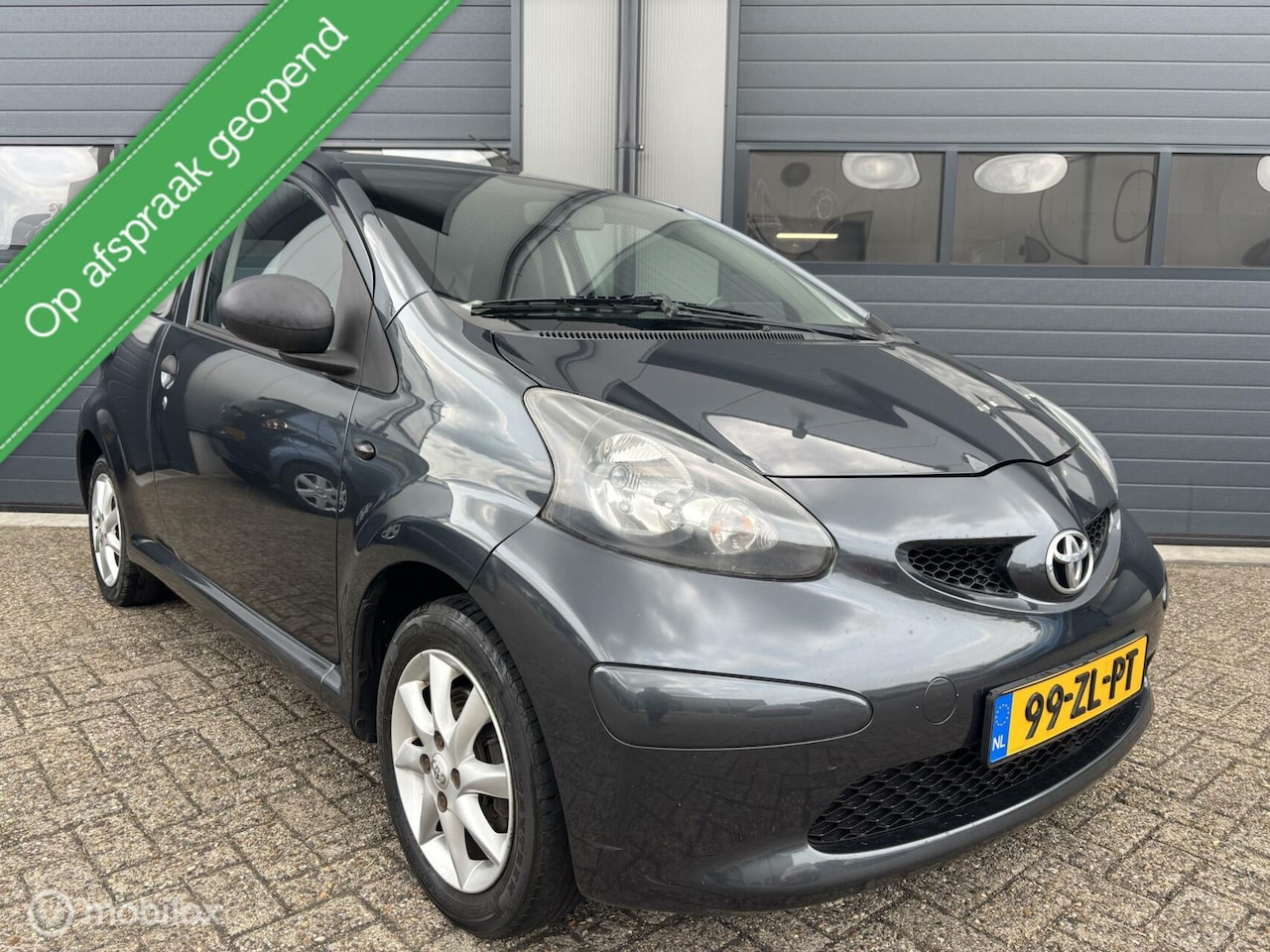 Toyota Aygo - 1.0-12V Navi Uitvoering & 123.Dkm NL Auto - AutoWereld.nl