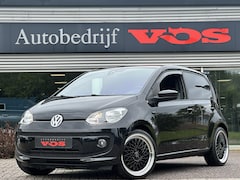 Volkswagen Up! - 1.0 high up | Automaat | Invalide aangepast | 1e eigenaar | Fender