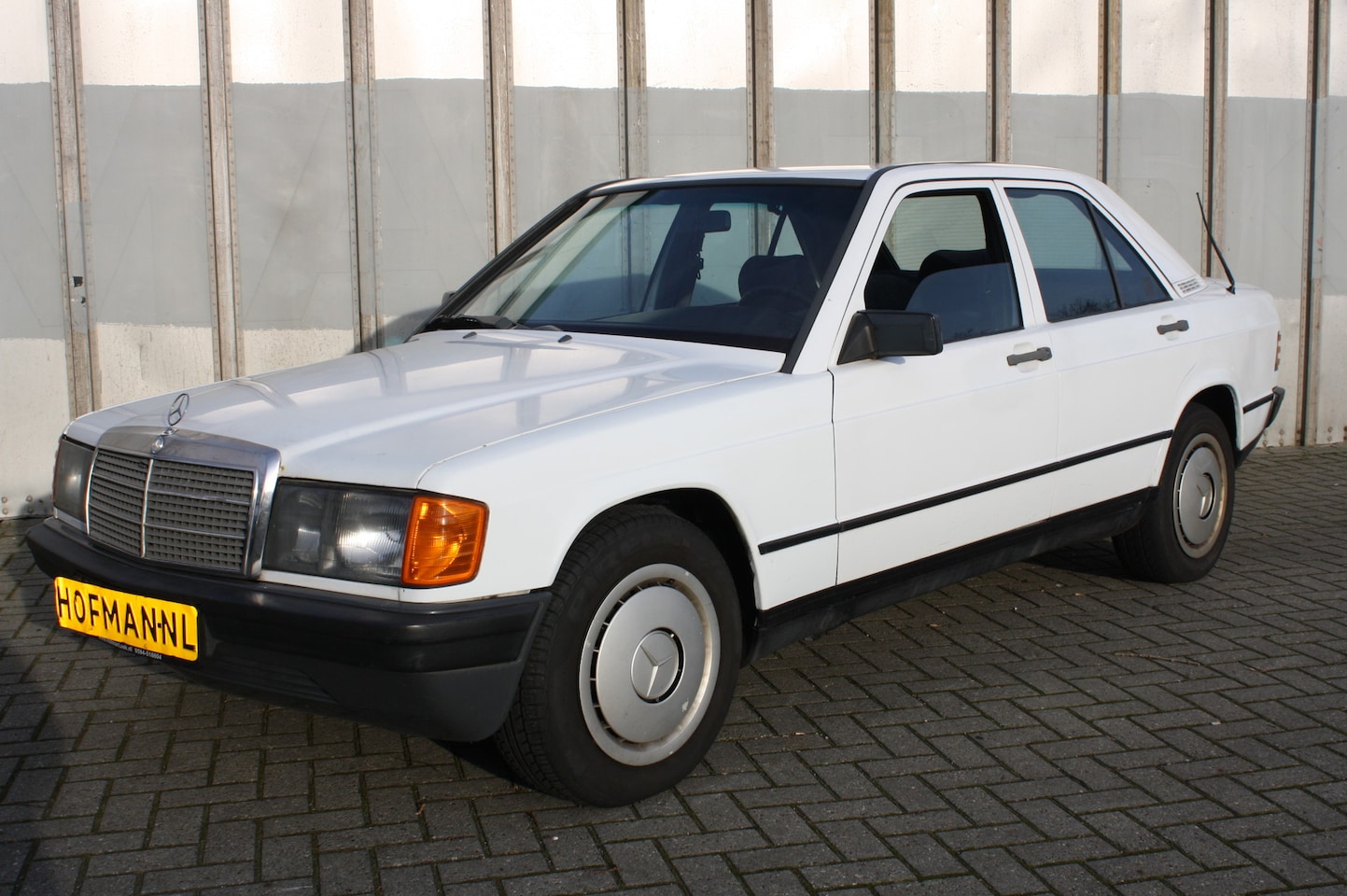 Mercedes-Benz 190-serie - 2.0 E 2.0 E - AutoWereld.nl