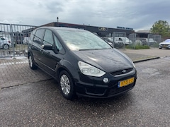 Ford S-Max - 2.0-16V BENZINE 7 PERSONEN