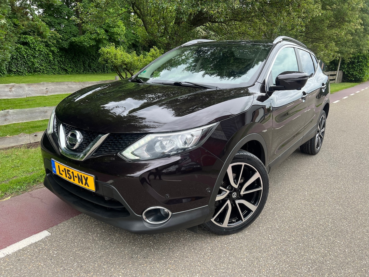 Nissan Qashqai - 1.2 Tekna Camera Trekhaak Automaat - AutoWereld.nl