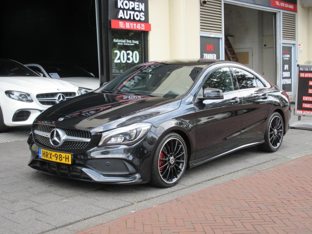 Mercedes-Benz CLA-Klasse - 200 AMG Automaat Xenon Led Navi Leer - AutoWereld.nl