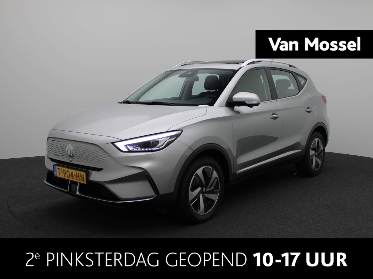 MG ZS - EV Standard Range Luxury 50 kWh | Leder | Navi | Panoramadak | Camera | Led Koplampen | Ad - AutoWereld.nl