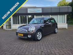 MINI Clubman - 1.4 One Anniv. MKII Panoramadak Automatische airco Lichtmetaal L