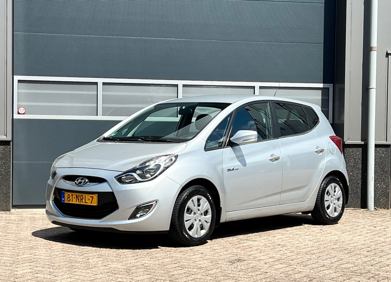 Hyundai ix20 - 1.4i i-Motion bj.2010 Airco|Trekh|Cc|Nap. - AutoWereld.nl