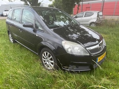 Opel Zafira - 1.8 Temptation