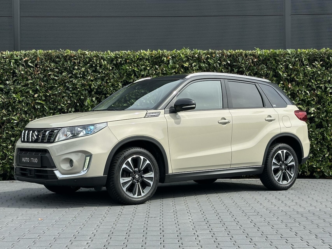 Suzuki Vitara - 1.4 Boosterjet STIJL FACELIFT MODEL, PANO, NAVI, CRUISE, LEDER/ALCANTARA, KEYLESS, CAMERA, - AutoWereld.nl