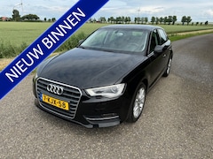 Audi A3 Sportback - 1.8 TFSI Ambiente Pro Line plus Nav Enz