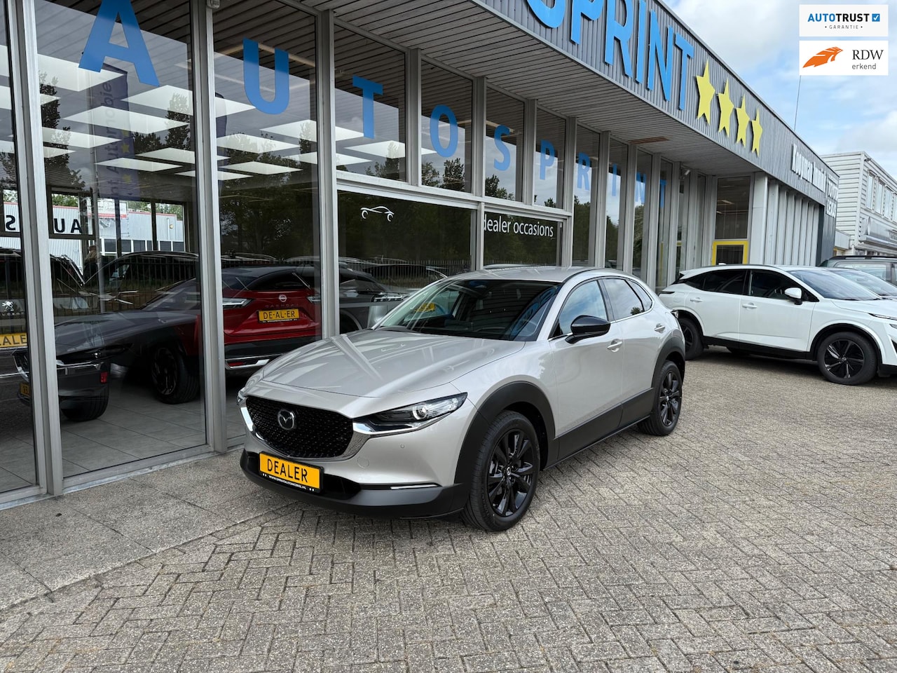 Mazda CX-30 - 2.5 e-SkyActiv-G M Hybrid Homura 140PK / NAVIGATIE / HEAD-UP DISPIAY - AutoWereld.nl