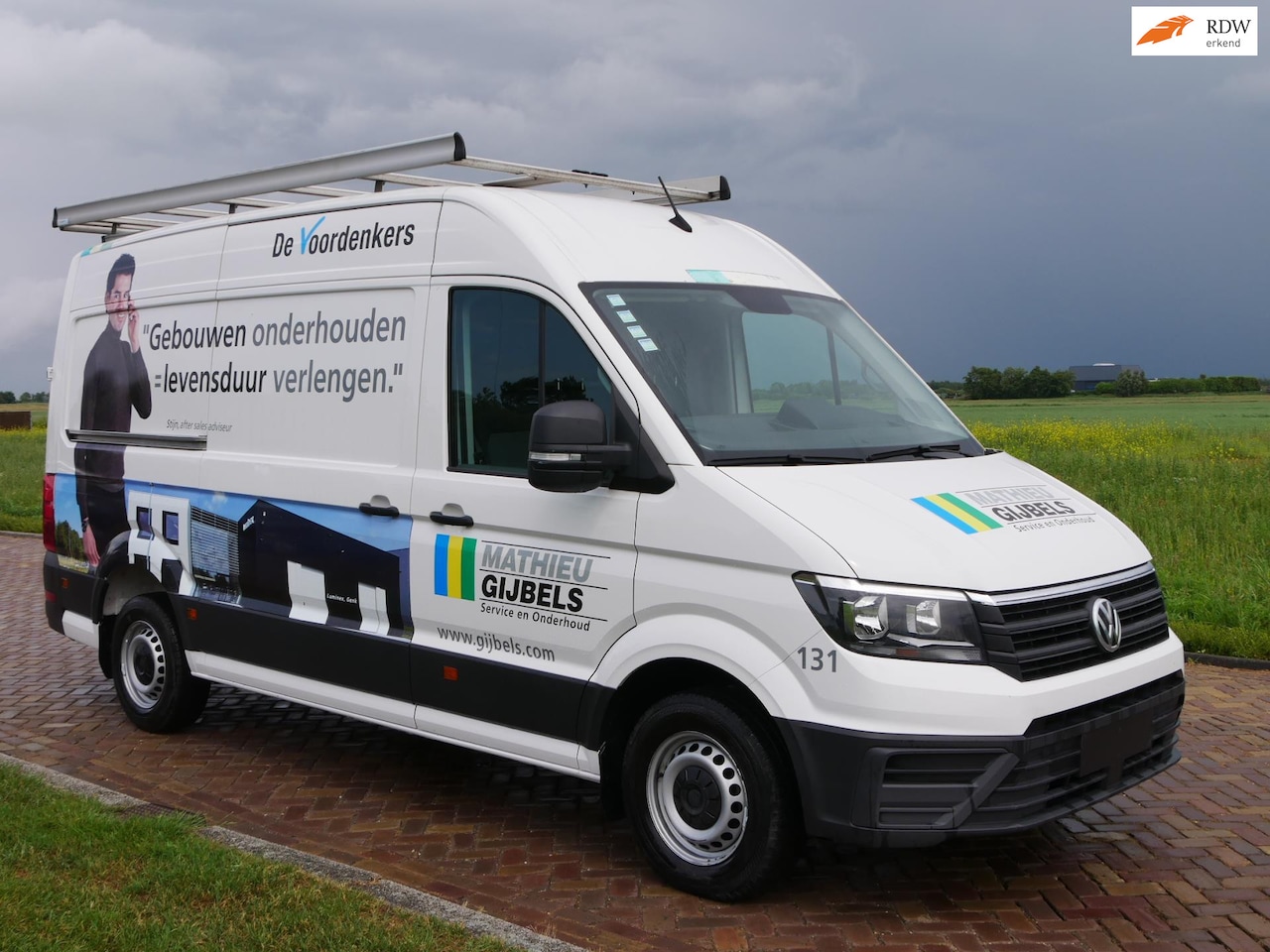 Volkswagen Crafter - 30 2.0 TDI L2H2 103kW AC NAVI 3-SEATS ** 9999 EX BTW ** - AutoWereld.nl
