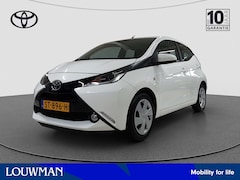 Toyota Aygo - 1.0 VVT-i x-nav | Navigatie | Camera | Airco |