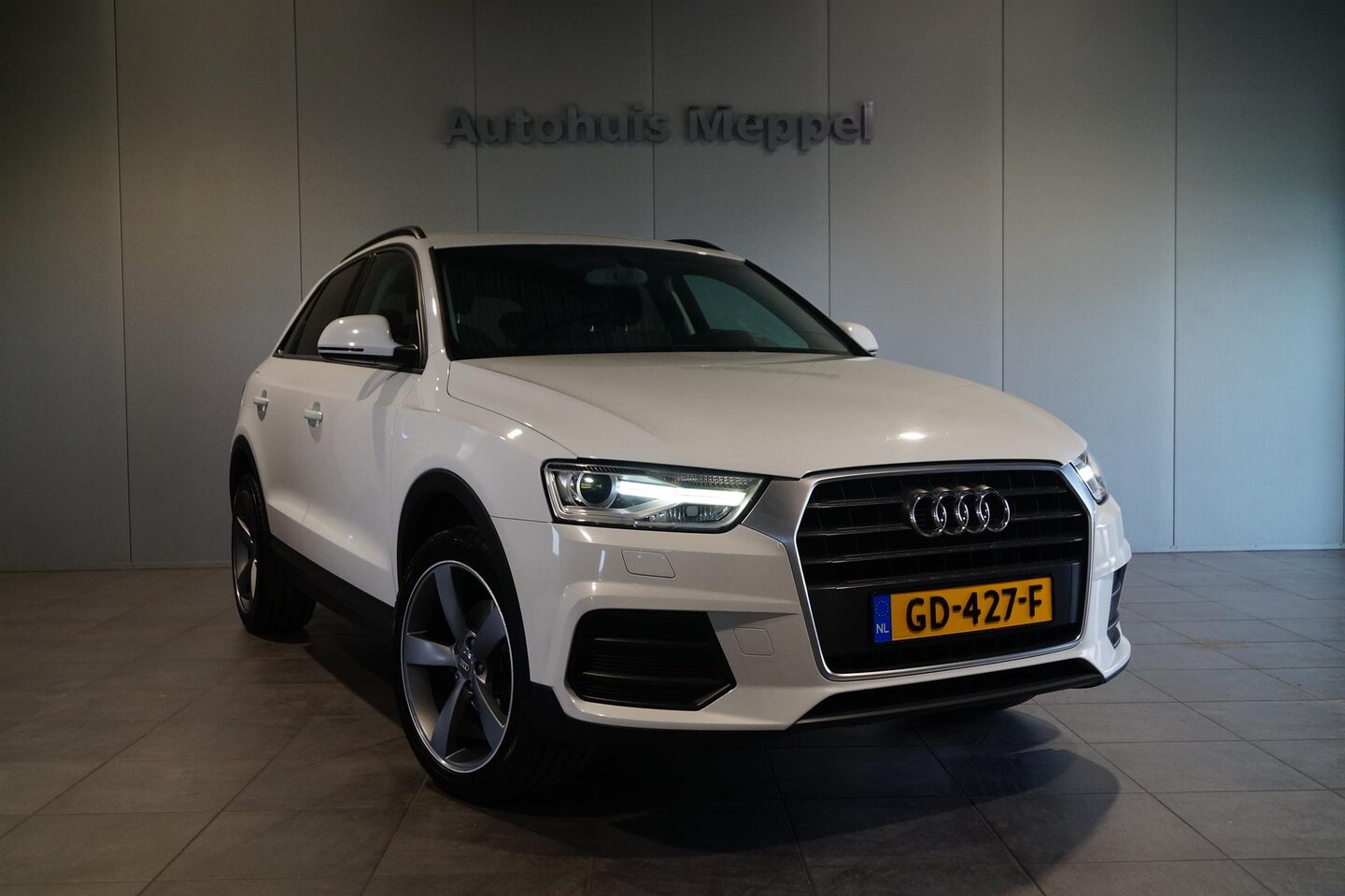 Audi Q3 - 1.4 TFSI | Navigatie | Camera Achter | PDC | Xenon | - AutoWereld.nl