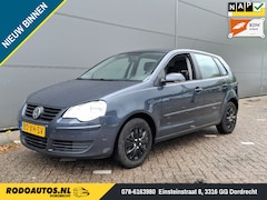 Volkswagen Polo - 1.4-16V Optive 5-Deurs Airco Nw APK