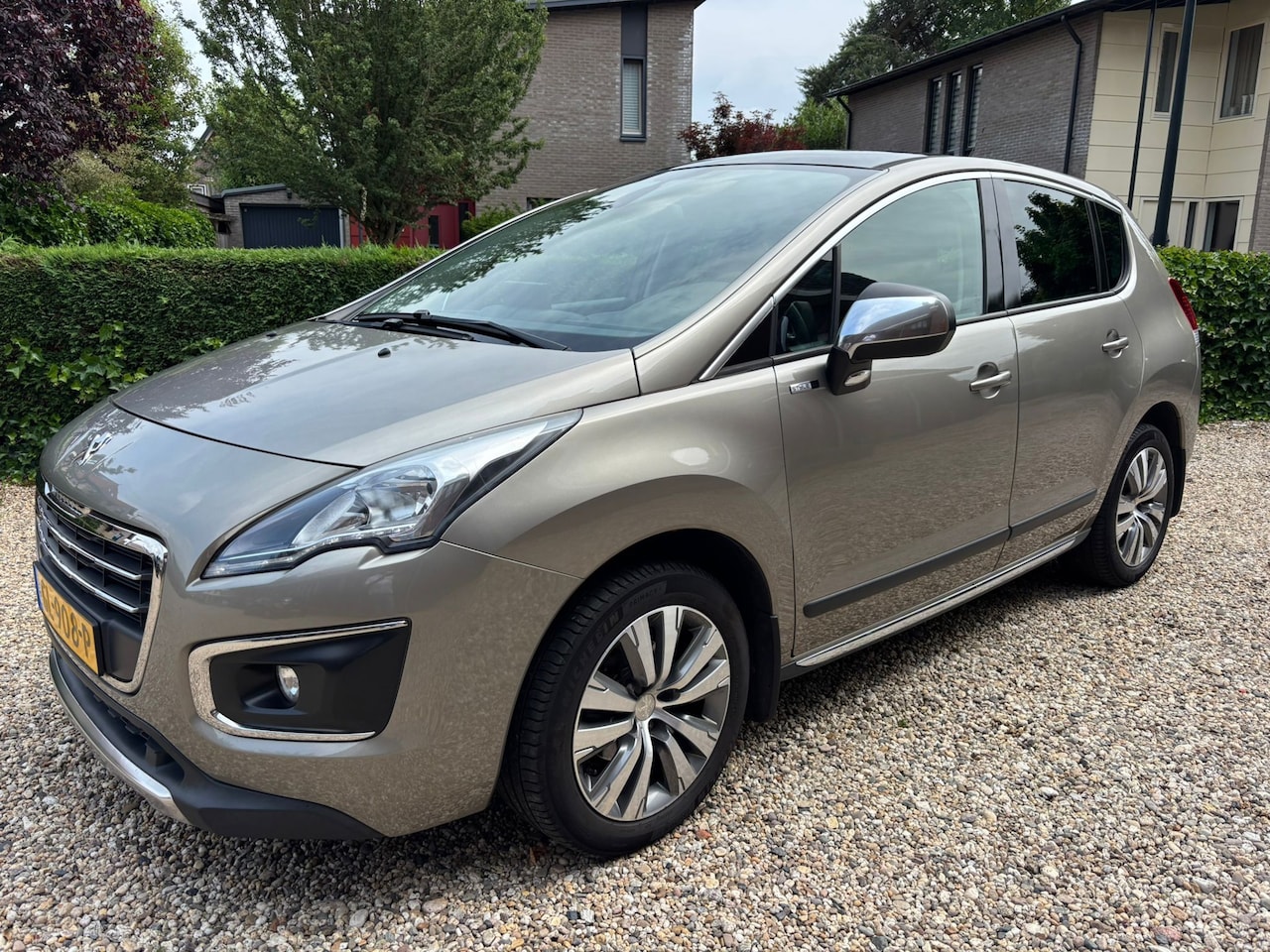 Peugeot 3008 - 1.2 PureTech Style 1.2 PureTech Style - AutoWereld.nl