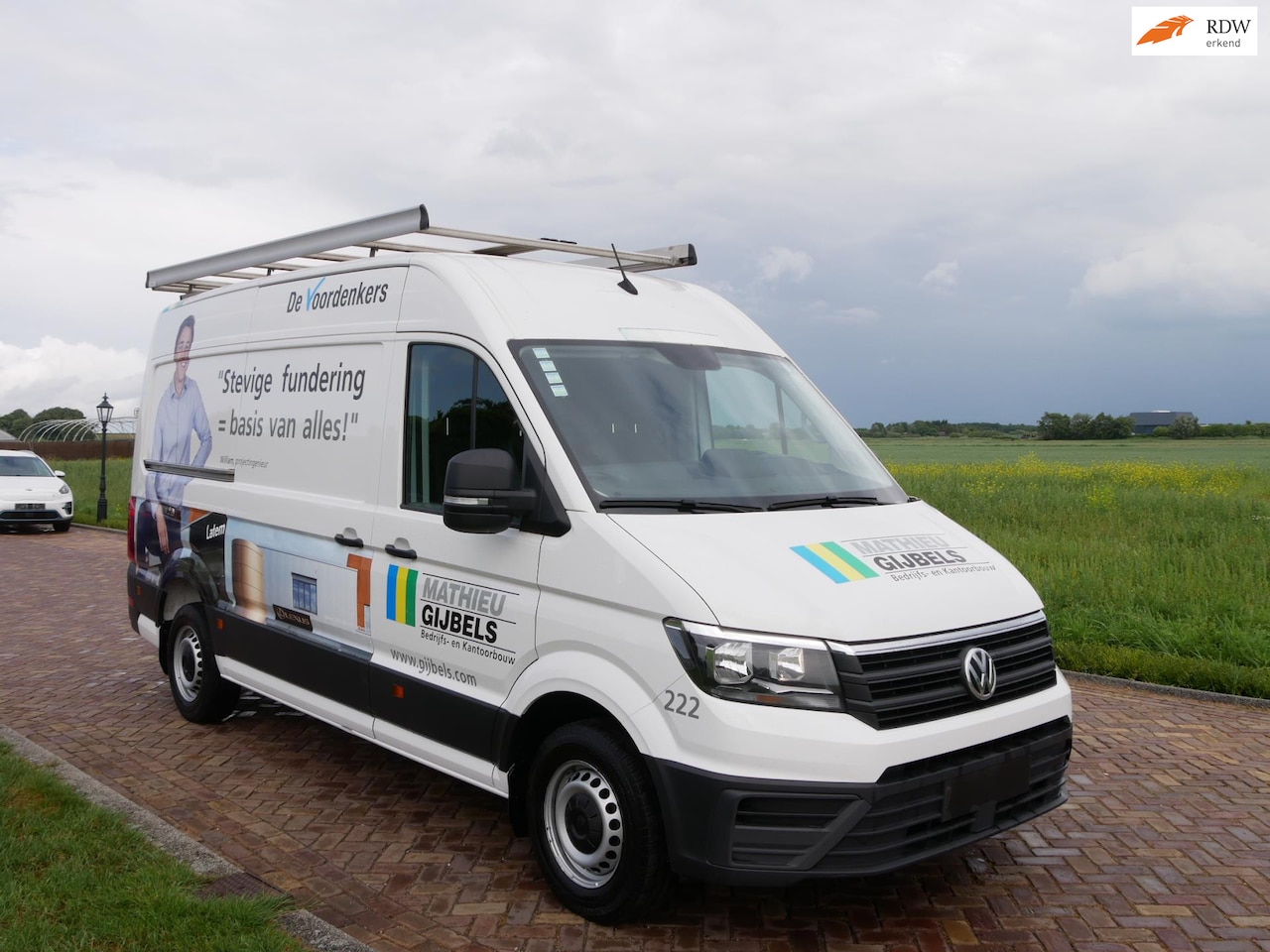 Volkswagen Crafter - 30 2.0 TDI L2H2 103kW AC NAVI 3-SEATS ** 10999 EX BTW ** - AutoWereld.nl