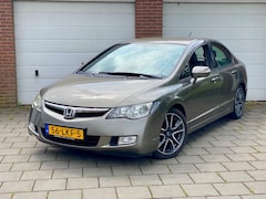 Honda Civic - 1.3 Hybrid