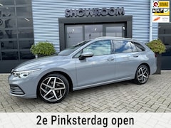 Volkswagen Golf Variant - 1.0 eTSI Life Automaat|Apple Carplay|Pano|Camera |Dealer onderhouden