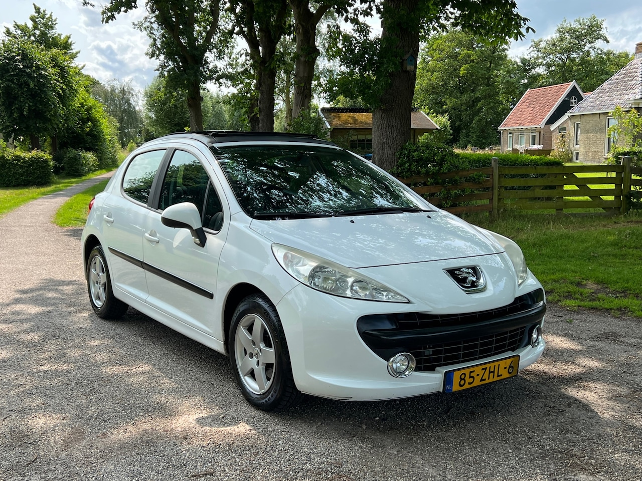 Peugeot 207 - 1.4 VTi XR | LPG-G3 | Pano + Cruise | - AutoWereld.nl