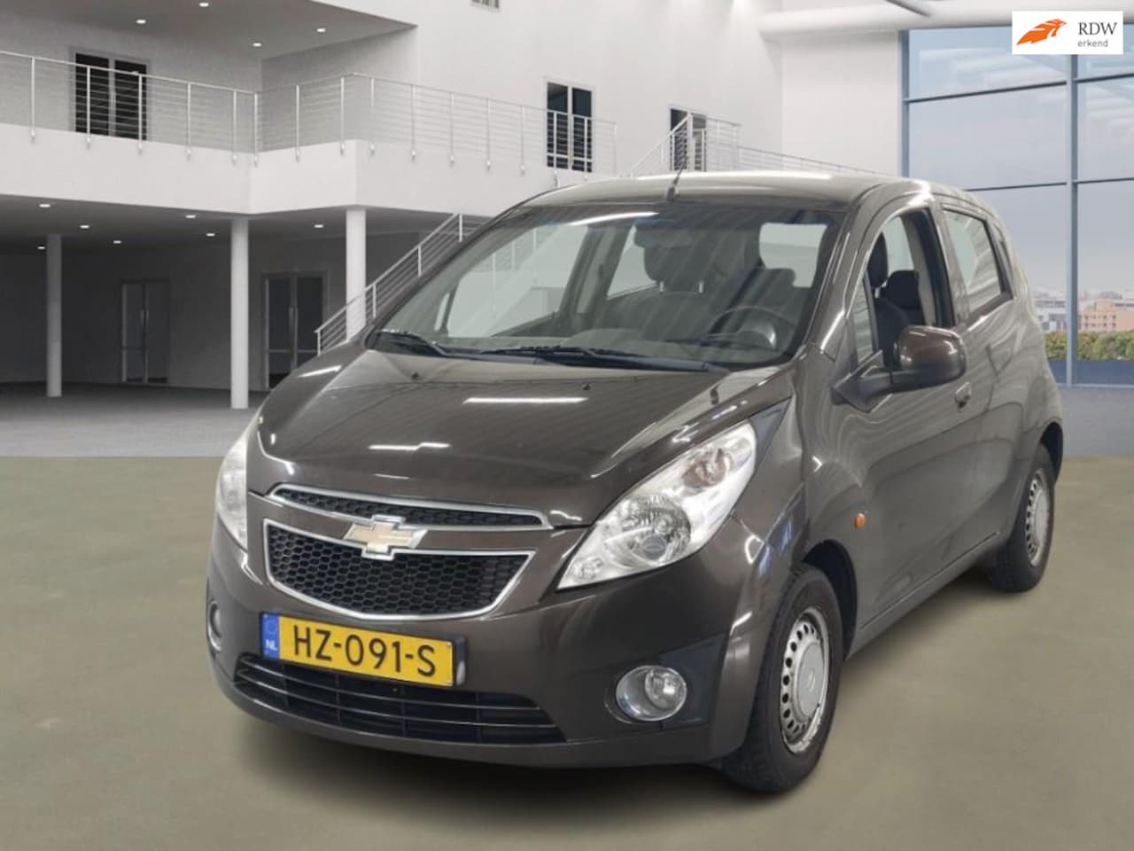 Chevrolet Spark - 1.0 16V LS AIRCO 5 DEUR 2 X SLEUTELS - AutoWereld.nl